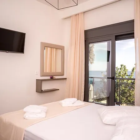 Life's Moments * Limenaria (Thasos)