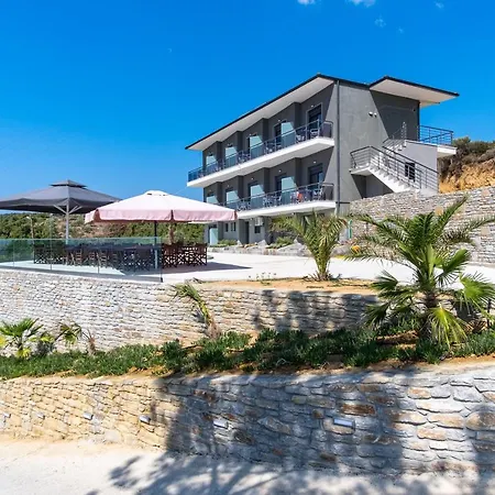 Life's Moments Apartamento